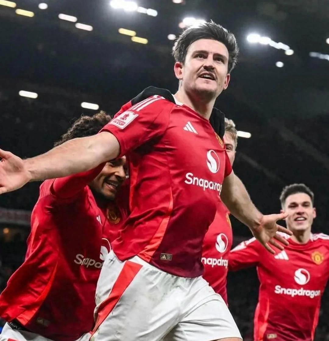 九游游戏-包含电竞国家队强势横扫曼联晋级半决赛，状态火热！的词条