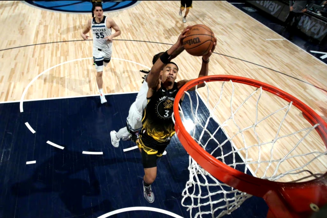 九游娱乐-Scout在法国队比赛中败北，反败为胜引发热议！比赛高潮迭起的简单介绍